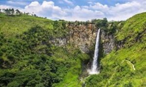 Air terjun sipiso piso