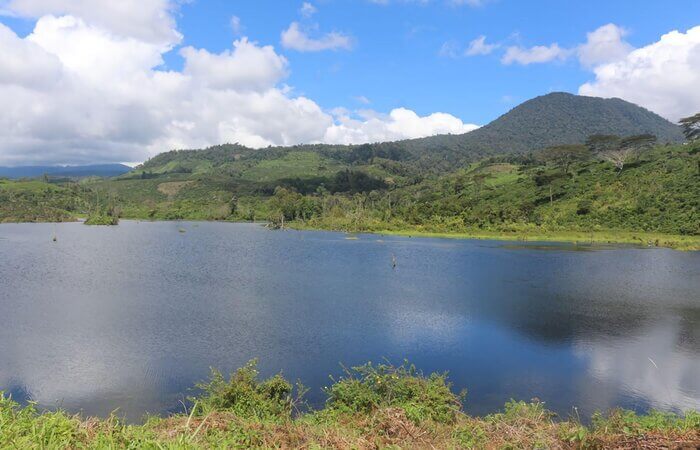 Danau Deduhuk: