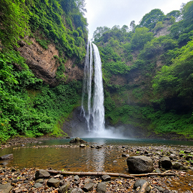 Air Terjun Tegenungan